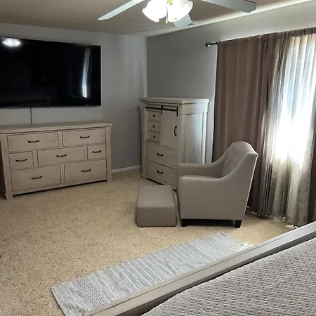Cozy Stays For Family And Business